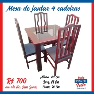 Mesa com 4 cadeiras