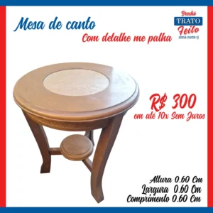 Mesa de canto com detalhe em palha