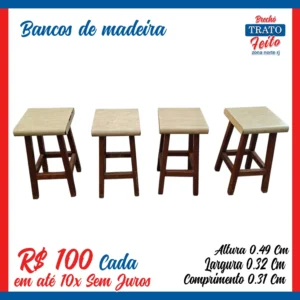 Banquinhos de madeira (cada)
