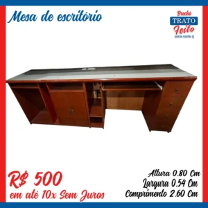 Mesa de escritório de madeira
