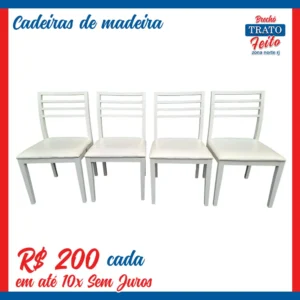 Cadeiras de maderia laqueadas de Branco