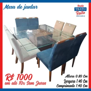 Mesa de jantar com cadeiras diferentes