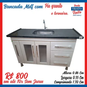 Bancada com pia e torneira