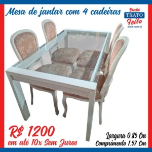 Mesa de jantar com 04 Cadeiras