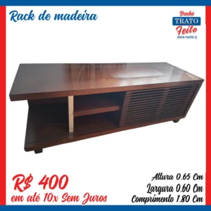Rack de madeira